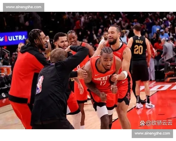 老鹰对决雄鹿东部强强碰撞季后赛走势前瞻解析战术博弈球星表现看点